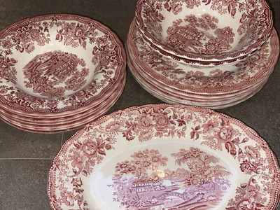 Vintage Johnson Bros / Myott England Geschirr Set rot Landhausstil