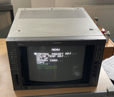 SONY BVM-14F5E 14  Zoll Trinitron CRT HR Monitor Retro Gaming PAL  - vom Händler