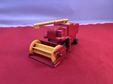 Matchbox Superfast Combine Harvester No 51 1977 Red Vintage Lesney England Mb51
