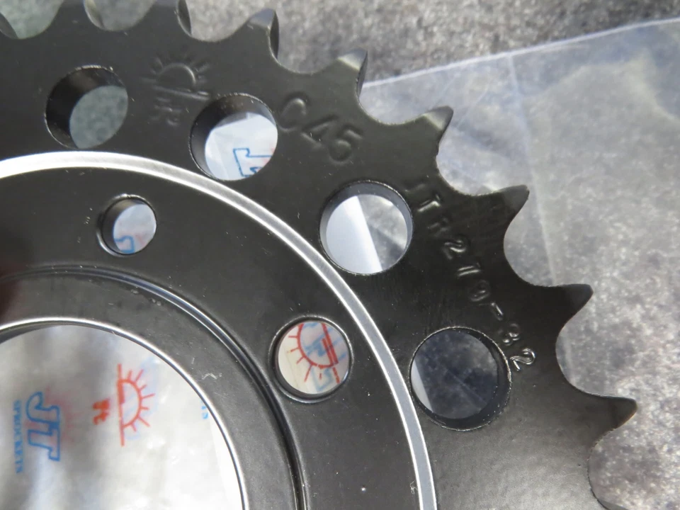 Piñón JT 32T nuevo de Lote Antiguo para: Honda CB200 CB250 CB750 XL125 JTR279.32 Foto 3 de 4