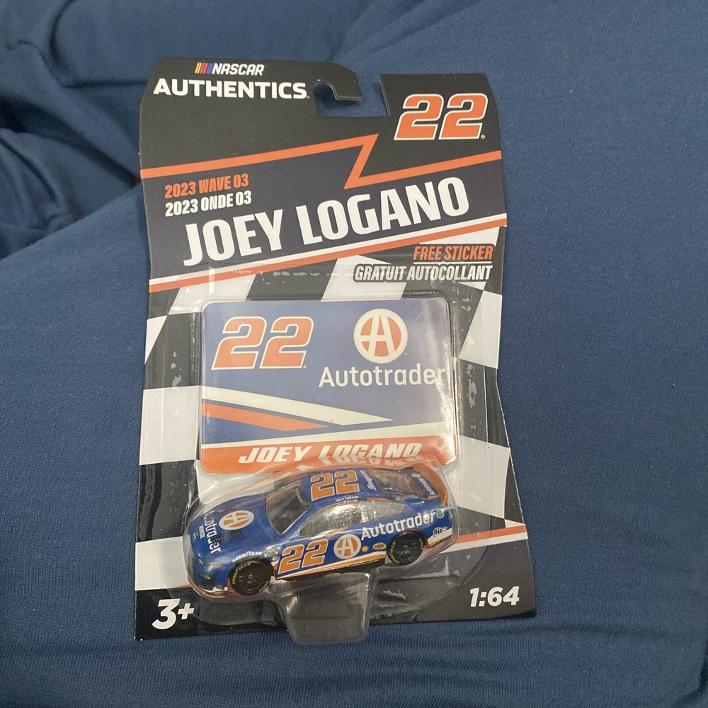 Joey Logano #22 Autotrader Penske 2023 Wave 3 NASCAR Authentics 1:64 Diecast NEW