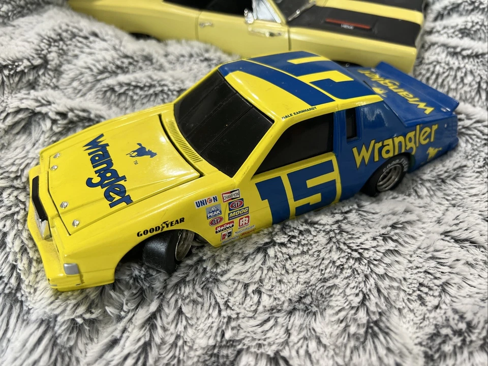 Dale Earnhardt Sr. 1982 #15 Wrangler 1982 T-Bird. ¡¡Muy raro!! 1 de 2508 ACCIÓN  Foto 2 de 4