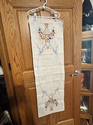 Vintage hand embroidered table runner With Basket And Floral Design