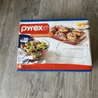 NEW Vintage Pyrex Bakeware 4 Pc Sculptured Set 9x13, 8x8, 10 Cup Bowl w/Lid
