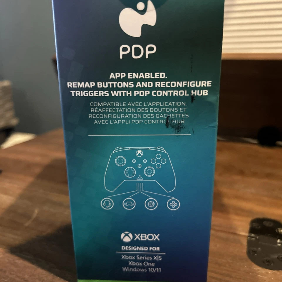 PDP REMATCH XBOX WIRED Controller GLITCH GREEN for Xbox Series XS, Xbox One, Of - Image 2 of 4