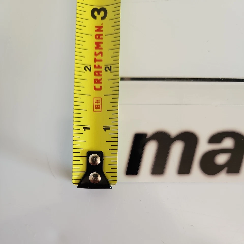 Pegatina de monopatín Madrid vintage 1,25 X 5,75 pulgadas blanca y negra Foto 2 de 4