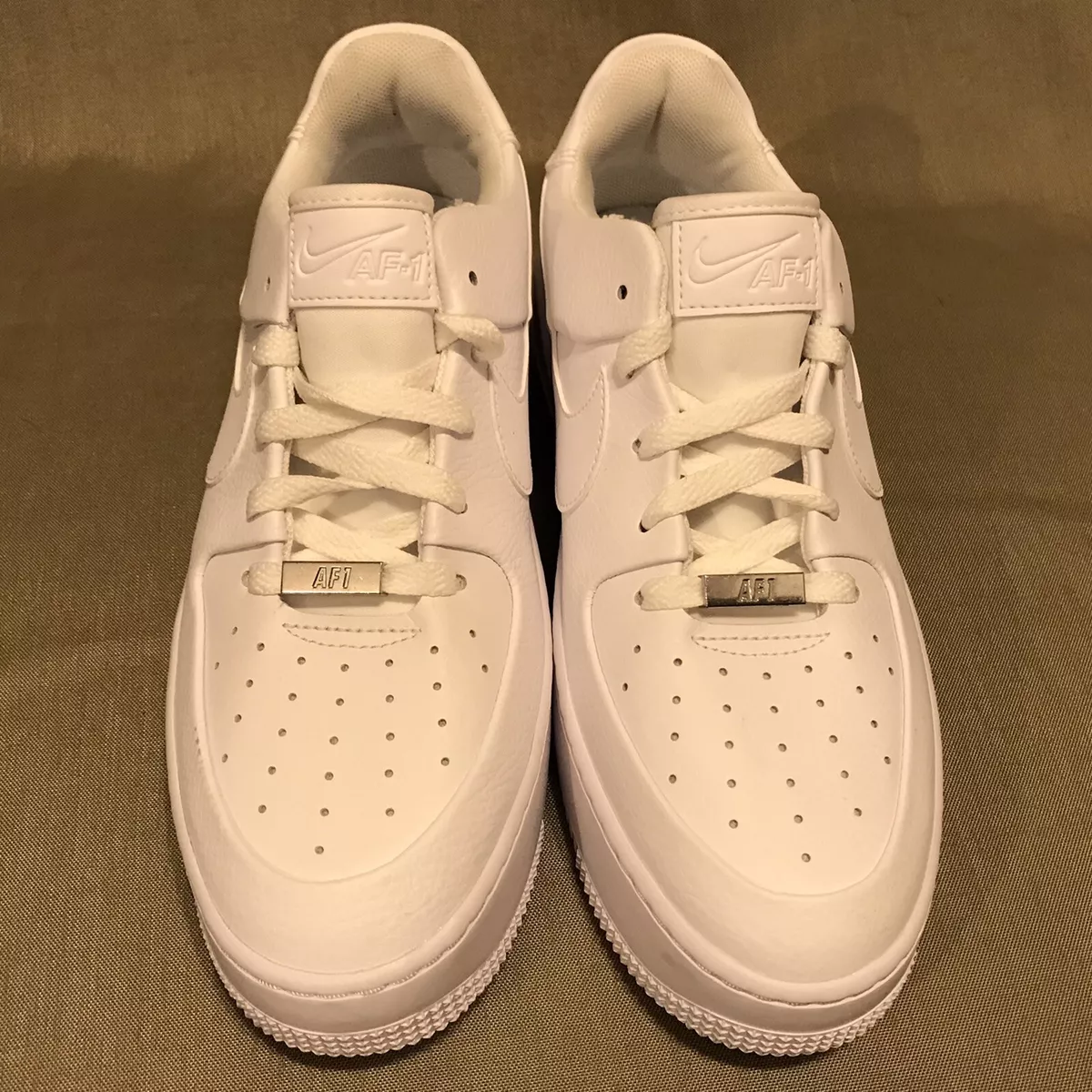 White sneakers for women 2019 cheap