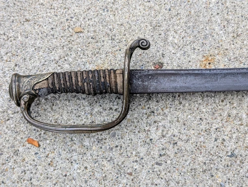 CIVIL WAR FOOT OFFICERS SWORD - Original (NOT A REPLICA)