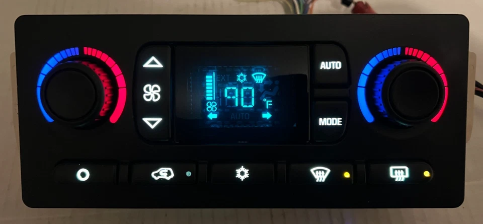 *REBUILT* WHITE LED CLIMATE CTRL 03-06 TAHOE YUKON ESCALADE SILVERADO W/REAR DEF - Image 2 of 4