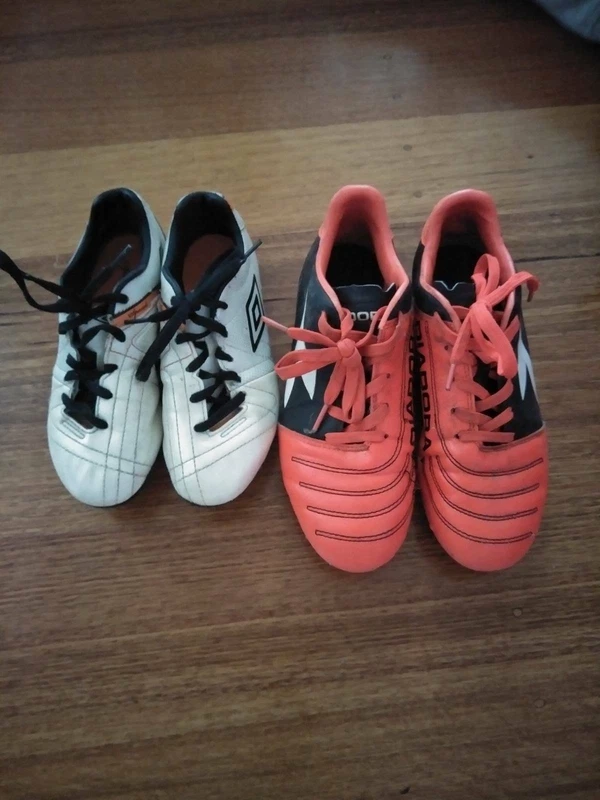 baby football boots size 5