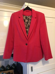f&f red coat