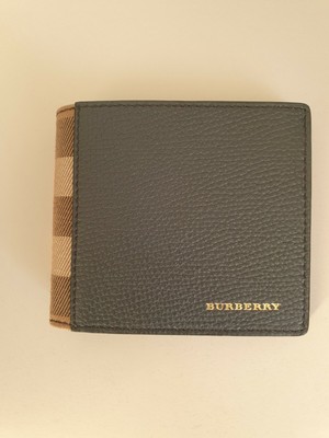burberry purse blue