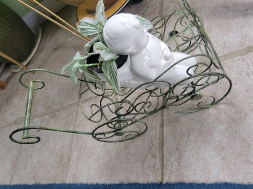 Vintage Green METAL Wire Wagon Basket * PLANTER Decor - Picture 3 of 4