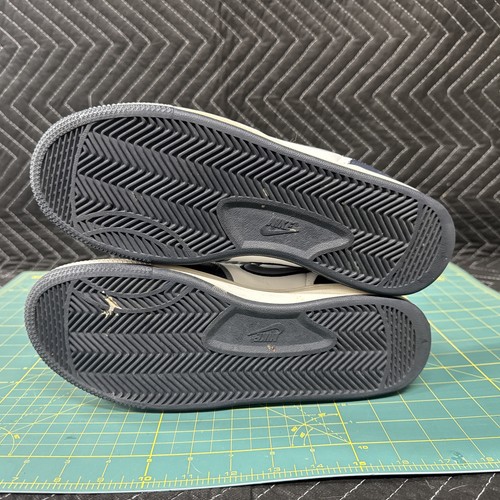 Men's Size 10 US Nike Infiltrator Sneakers Navy Blue White Gray 311191-109 - Picture 6 of 13