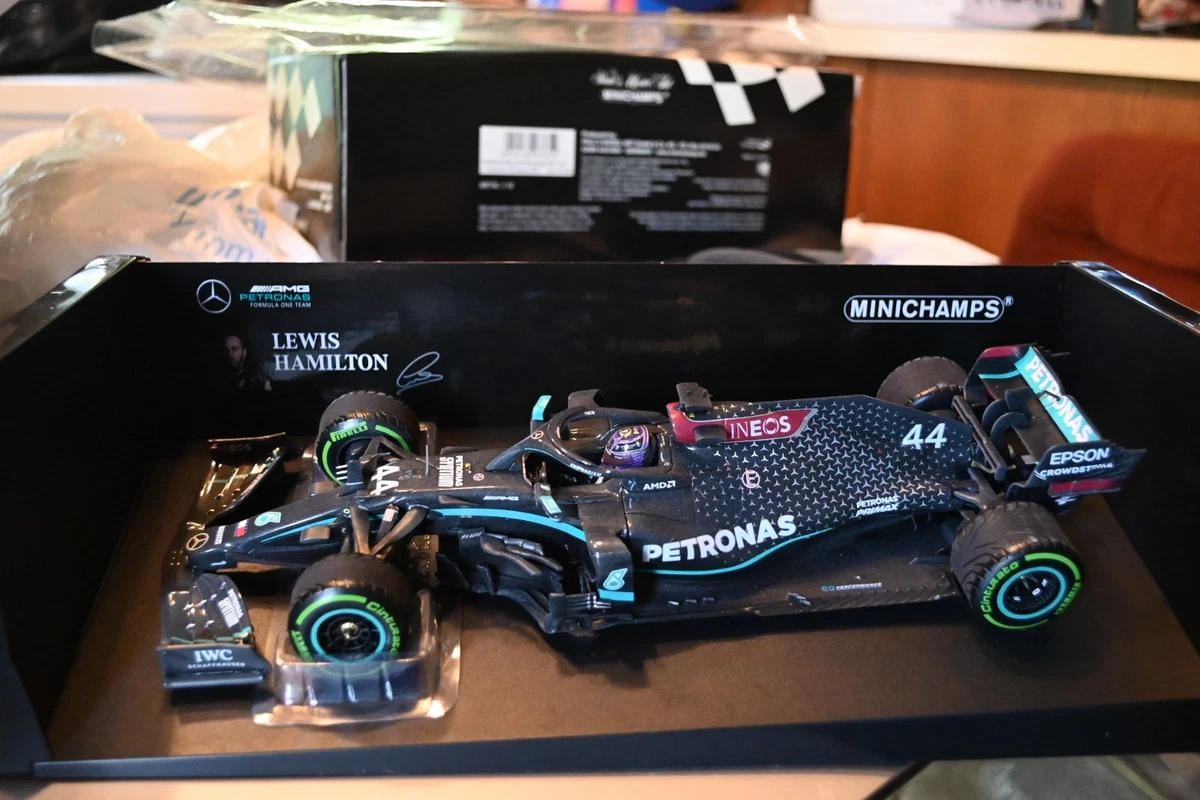 ミニチャンプス 1/18 メルセデス PETRONAS F1 L.ハミルトン MINICHAMPS 1:18 Scale Diecast Formula 1 Cars Lewis Hamilton for