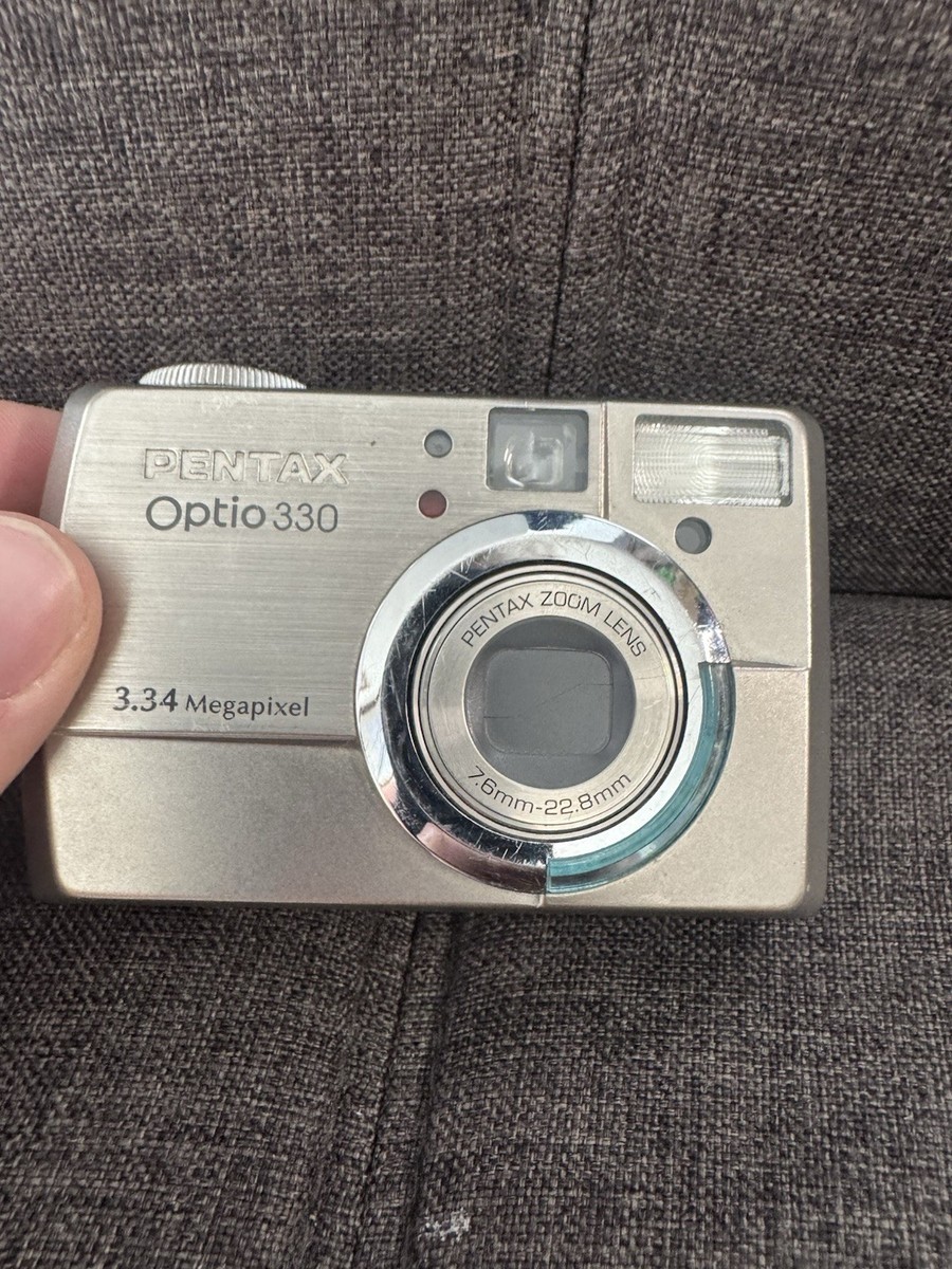 Pentax Optio 330 3.34MP Digital Point & Shoot Camera Tested