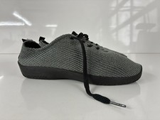 Arcopedico Metallic Grey Knit Fabric Lace Up Sneakers Flats Size 39 Casual