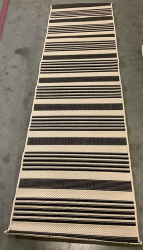 BLACK / BONE 2'-3" x 8'-0" Flaw in Rug, Reduced Price 1172671183 CY6062-216-28