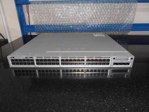 Cisco Catalyst WS-C3850-48U-S 48 Port UPoE Gig  Switch 2 X PSU C3850-NM-2-10G