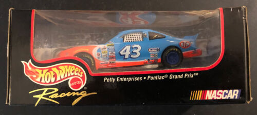 1998 Hot Wheels Racing John Andretti #43 STP 1:43 Diecast New - Picture 1 of 4