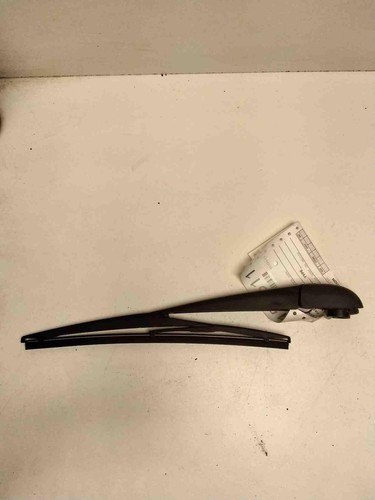 2006 2007 2008 2009 2010 2011 2012 TOYOTA RAV-4 Wiper Arm - Picture 2 of 2