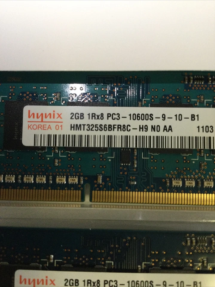 Crucial 4 GB (2x2GB) 1Rx8 PC3 -10600S-9-10-B1 HMT325S6BFR8C-H9 No AA - Image 3 of 4