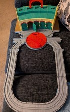 Thomas and Friends Tidmouth Shed Turntable 2006 Tomy Trackmaster