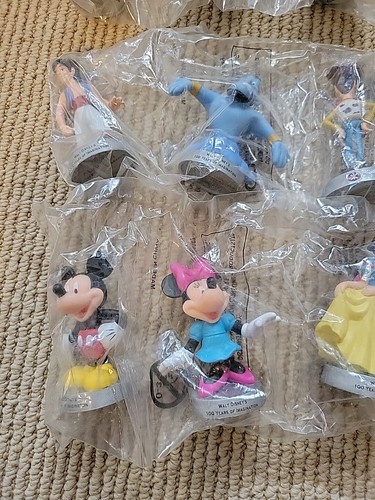Disney Hong Kong MTR Complete 16 Figurine set 100 Year Disney - Picture 5 of 5