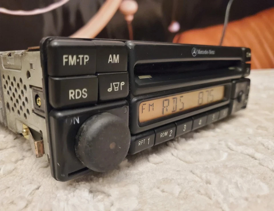 Mercedes-Benz Alpine MF2297 Car Radio CD Receiver A1708200086 - Bild 3 von 4