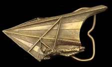 MB12141 *NOS* GREAT VINTAGE 1979 CUT-OUT ***HANGLIDER*** BRASSTONE BELT BUCKLE