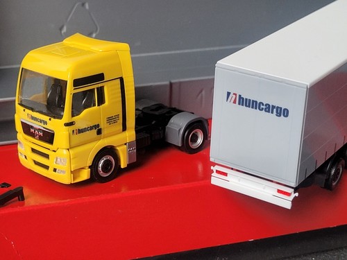 MAN TGX Huncargo Spedition Szállítmányozási Kft. Hungaria Tautliner 154963 - Imagen 4 de 5