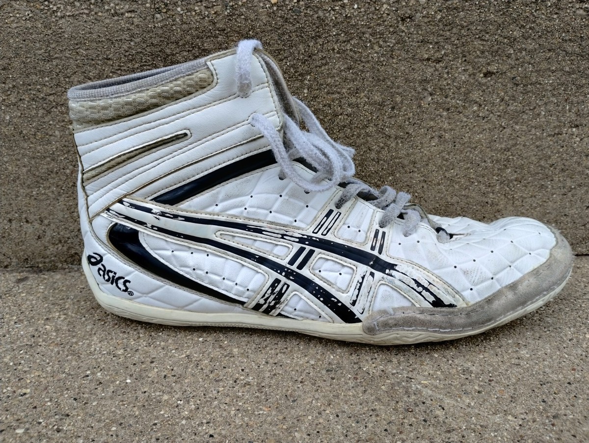 ASICS Gel Assault Wrestling Shoes SIZE MENS 11 JY502 WHITE WITH BLACK RARE