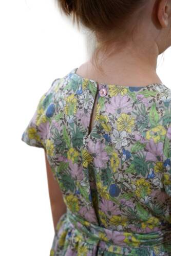 Schnittmuster Mädchenkleid Aria mit Gürtel fadenkäfer 74-164 - Bild 3 von 6