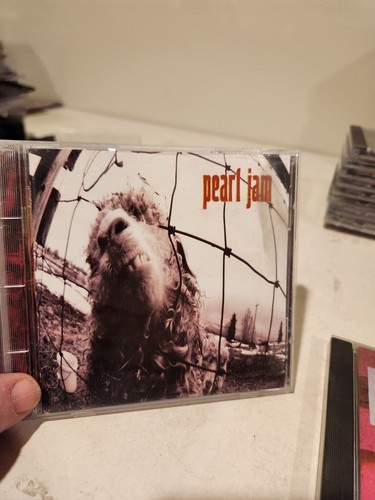 Pearl Jam CD Lot of 3 - Picture 2 of 8