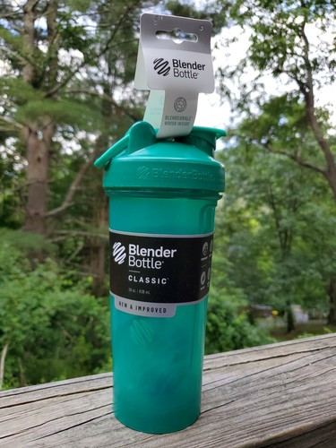 Blender Bottle Classic 28 oz Protein/Smoothie Shaker Emerald Green New! - Picture 2 of 4
