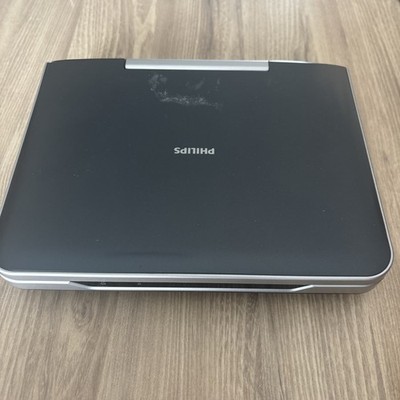 Philips Pb9001/37 Portable Blu Ray/DVD Player with Nice Targus Bag