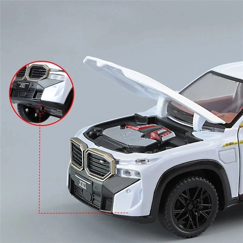1:32 BMW XM Alloy Sports Car Diecast Model SUV Vehicle Sounds & Lights Kids Gift - Image 3 of 4