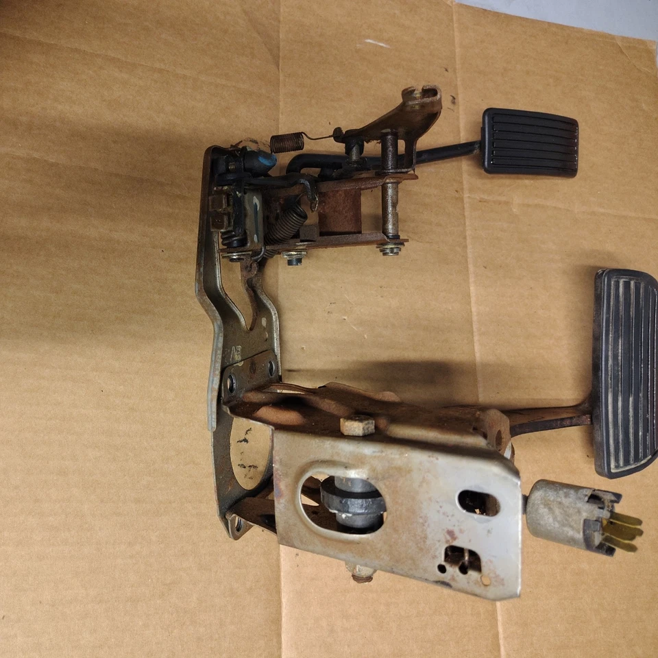 Pedal de freio e acelerador Honda Prelude S compatível com 1992 1993 1994 1995 1996  - Imagem 4 de 4