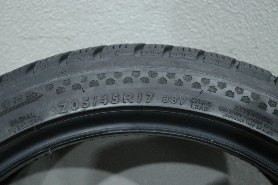 4x Dunlop SP Winter Sport 4D DSST RFT 205 45 R17 88V Winterreifen Reifen P193P - Bild 4 von 4