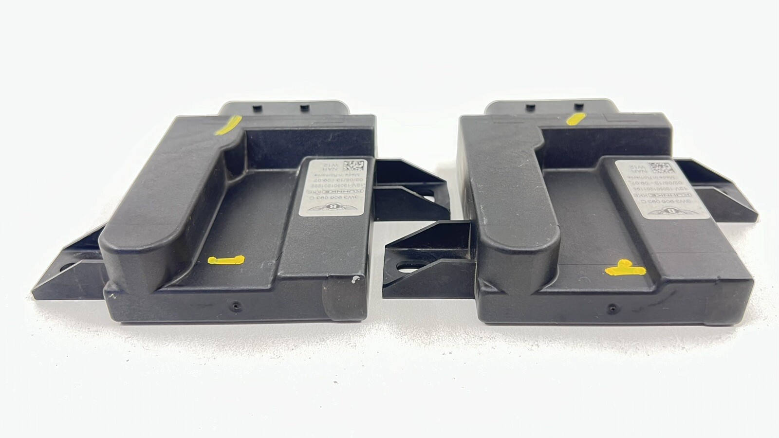 13-18 BENTLEY FLYING SPUR GAS FUEL PUMP CONTROL MODULE PAIR 3W3 906 093 C OEM