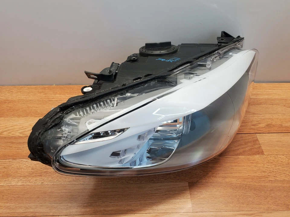 ✅ FOR 11-13 BMW F10 M5 528 550 Passenger Side Adaptive Xenon Headlight Complete - Image 2 of 4