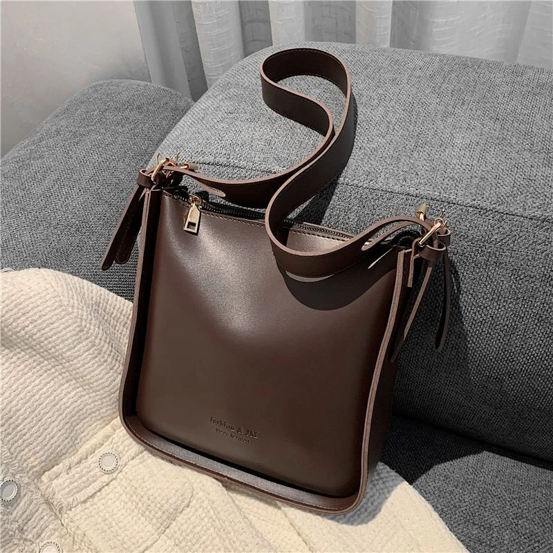 1pc Brown Vintage Crossbody Bag For Women, Fashionable & Spacious