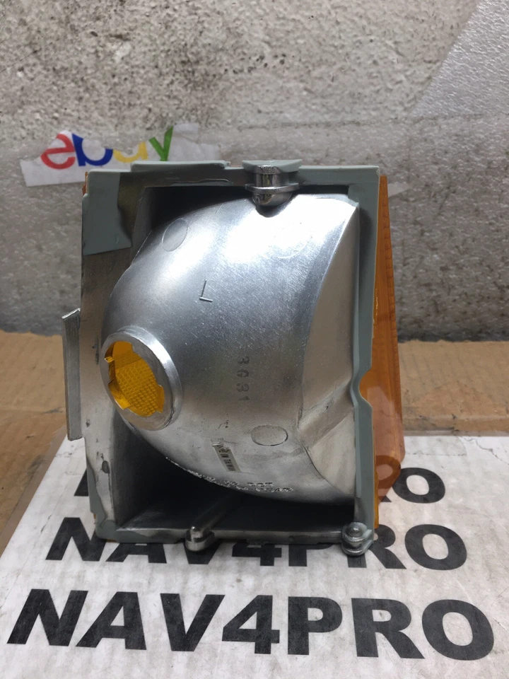 NUEVO 1981-1985 Para FORD ESCORT CONDUCTOR IZQUIERDO INTERMITENTE LÁMPARA ASSENBLY #F72 Foto 3 de 3