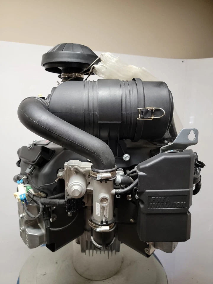 FX850V-AS49 27HP Kawasaki EFI Vert Shaft Engine 15 Amp 1-1/8" X 4-5/16" -S0 - Image 3 of 4