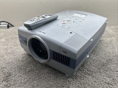Sanyo PLC-XT16 Pro XTRAX Projector 1125 lamp hours ) 73123 | eBay