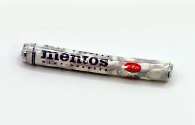 Mentos Mini Figure ZURU Mini Brands Retro Market Collectible