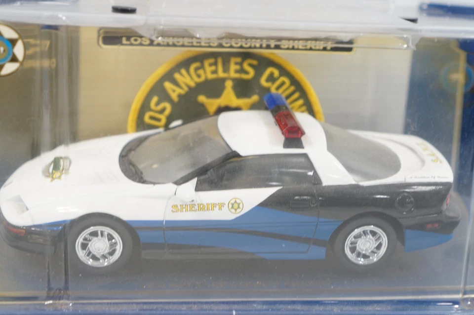 Code 3 Los Angeles County Sheriff Cruiser 1:24 Scale Diecast Police Car - Image 3 of 4