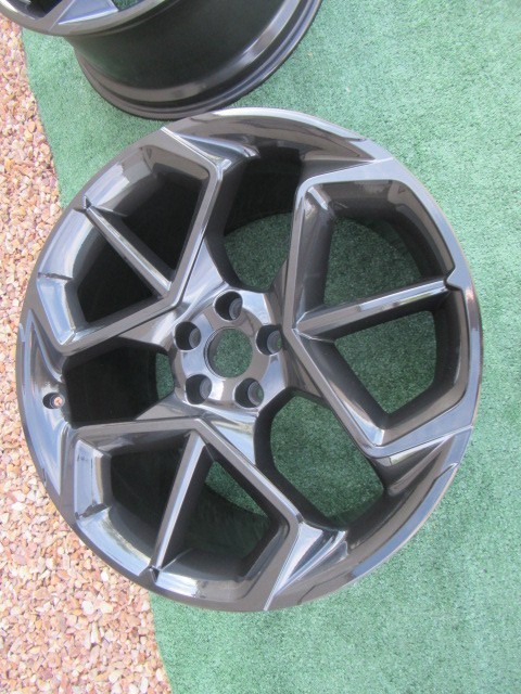 (1) MASERATI MC20 OEM FACTORY REAR 20X11 WHEEL RIM DARK GREY COLOR 670163877