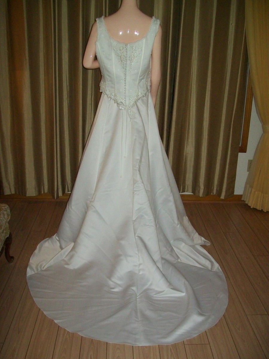 ＊mi-na＊様 New Wedding Gown White sz 20 Pearls Sequins 2 piece