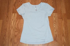 NEW Womens ACTIVE LIFE Light Gray Performance Wicking Fitness Shirt S Small